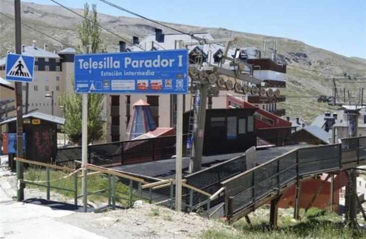 Holidays, Edificio Serraneu, Sierra Nevada 4 Personas Y Parking Exterior photo